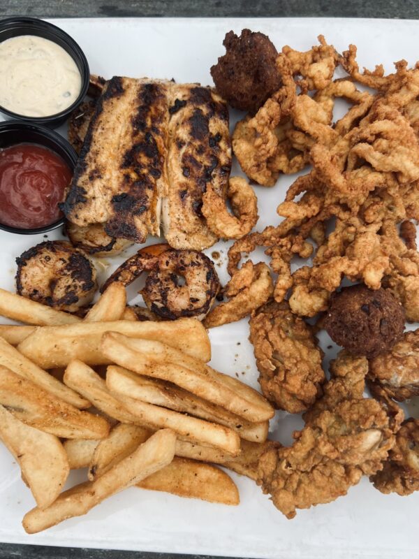 Tasting Jacksonville’s Seafood Scene: Palm Valley Outdoor Bar