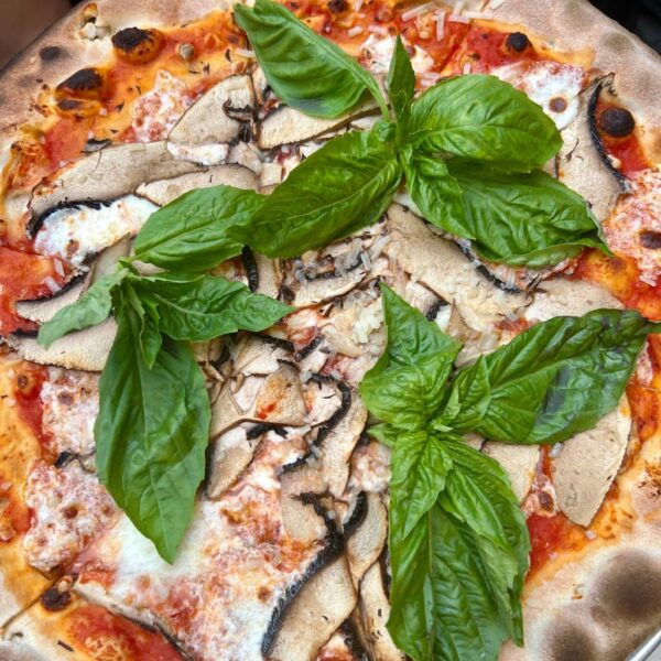 DC Pie Co Brickell: Brick Oven Pizzas and Homemade Sauces